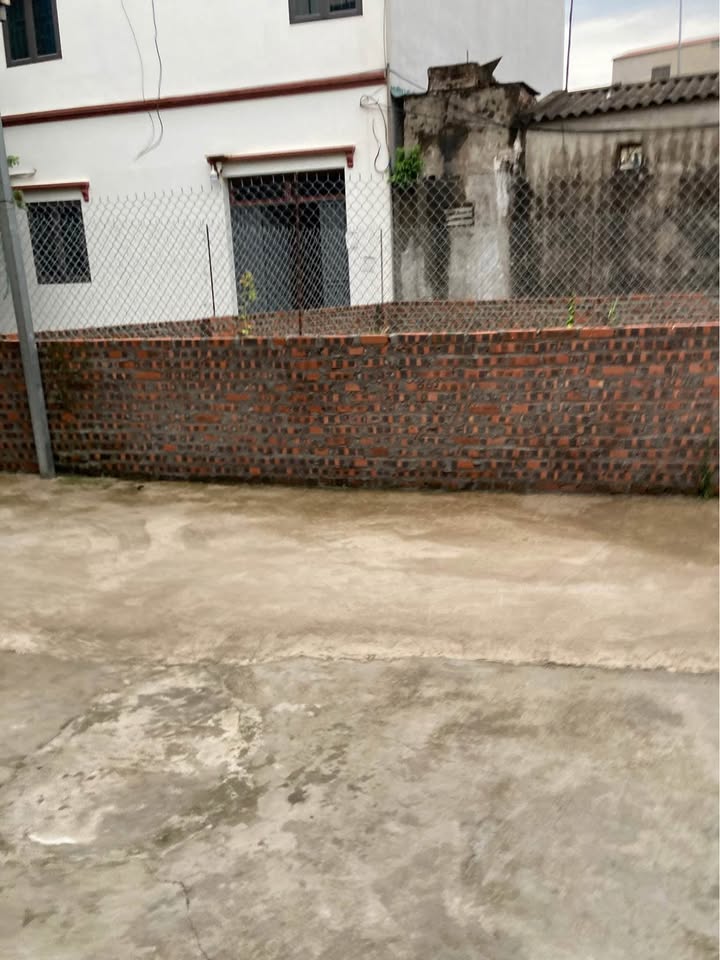 Nhà lô góc Thường Tín 86m² giá 3.55 tỷ - Vị trí đắc địa, ô tô đỗ cửa!