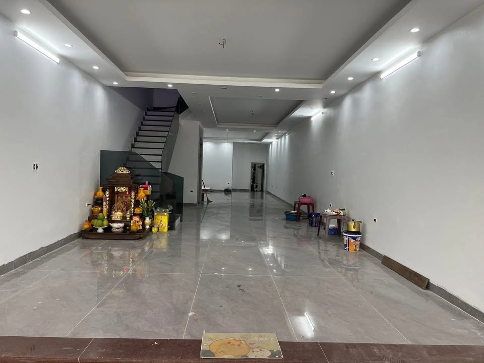 Cho thuê mặt bằng kinh doanh tại Đại Lộ Lê Lợi, Phú Sơn 150m² chỉ 12 triệu/tháng - Vị trí đắc địa!