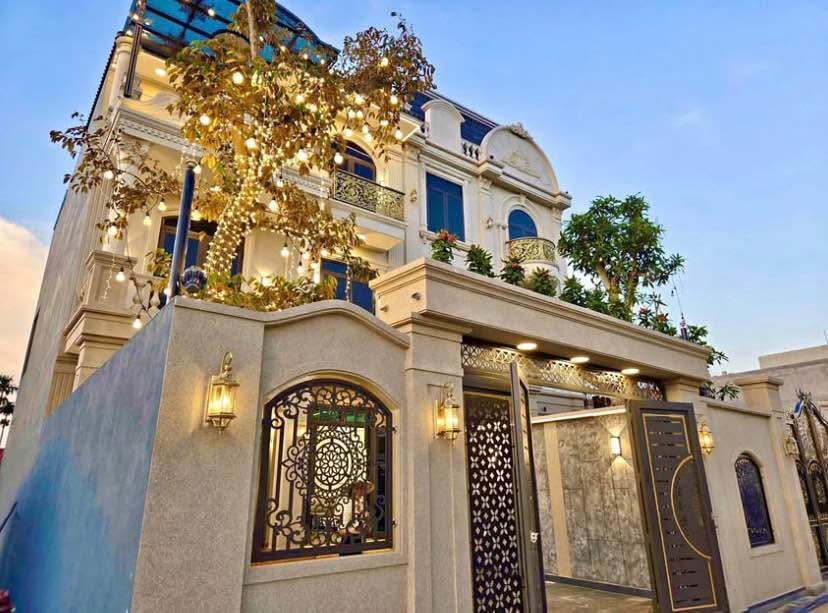 Nhà phố Thụy Khuê, Tây Hồ 165m² giá 39 tỷ - Sân vườn đẹp, gần Hồ Tây!