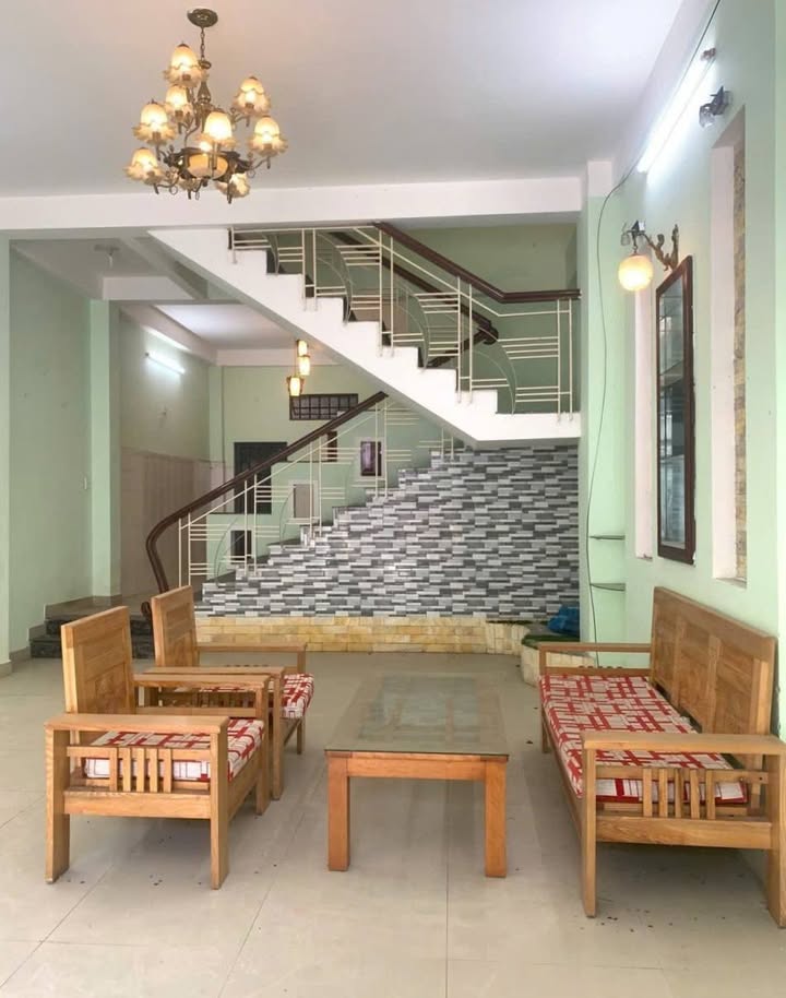 Bán nhà 3 tầng tại đường Nguyễn Thị Thập, quận Thanh Khê, 75m² giá 7.55 tỷ - Gần biển chỉ 2 phút!