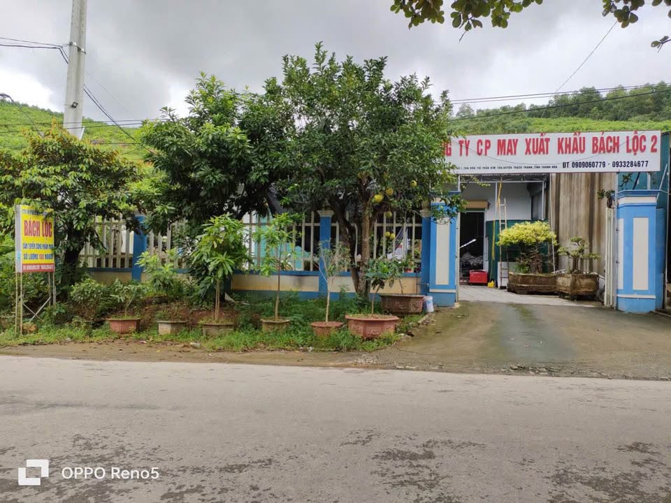 Đất cho thuê mặt bằng kinh doanh tại thị trấn Kim Tân, 100m² - Giao thông thuận tiện!