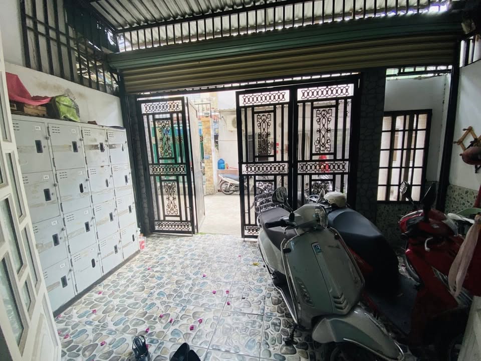 Nhà riêng Huỳnh Tấn Phát Quận 7 80m² giá 8 tỷ - Nở hậu, pháp lý chuẩn!