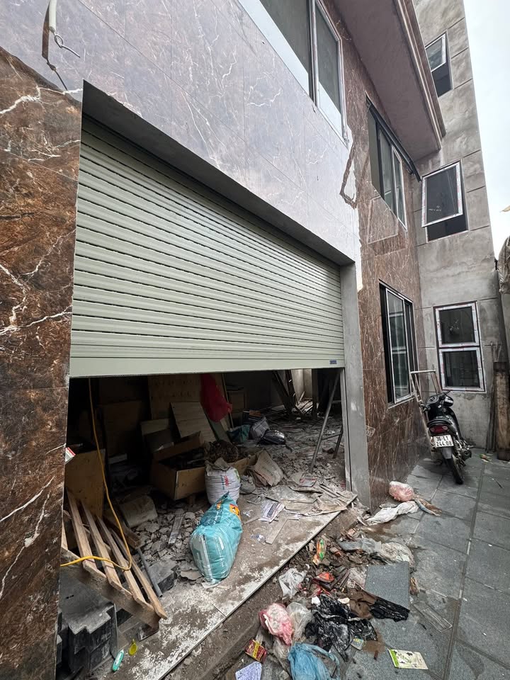 Bán nhà mặt phố Vũ Xuân Thiều, Long Biên 68m² giá 9 tỷ - Thiết kế hiện đại, thang máy