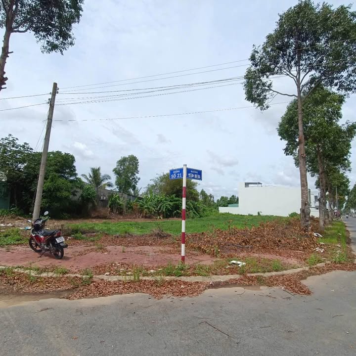 Đất nền góc 2 mặt tiền đường 21 & 9B KDT 5A Sóc Trăng 191.4m² giá 2.35 tỷ - Cơ hội đầu tư hấp dẫn!