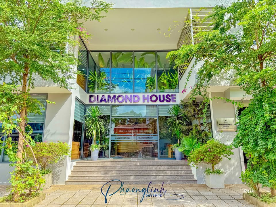 Biệt thự cao cấp Thịnh Đán 250m² giá 8 tỷ - An ninh 24/7, vị trí đắc địa!