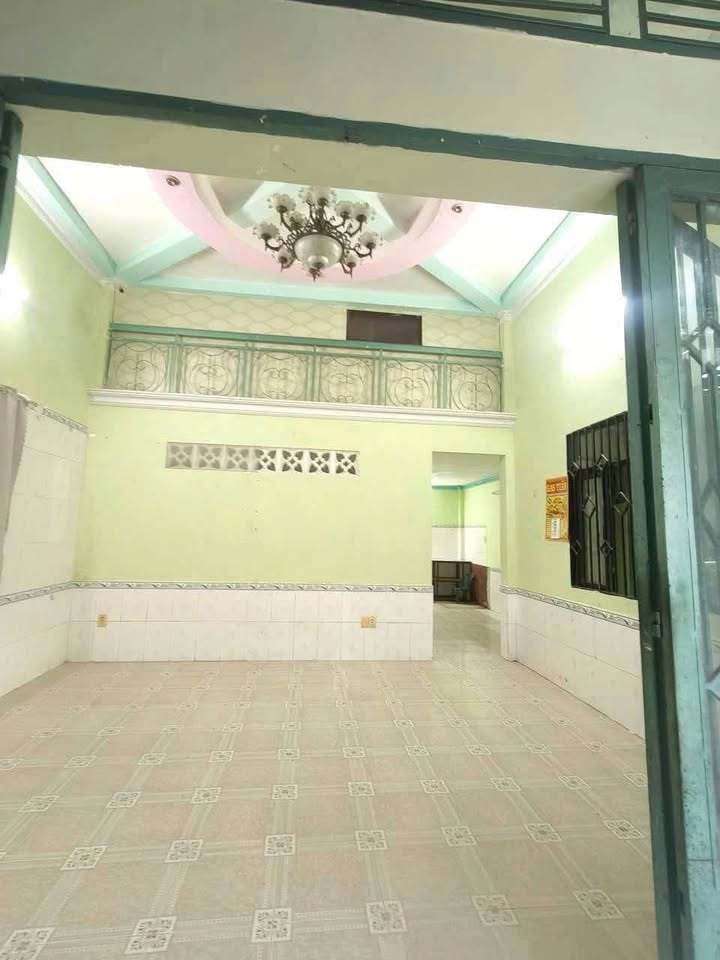 Nhà mặt tiền Đông Thạnh, Hóc Môn 90m² giá 5 triệu - Thích hợp kinh doanh online!