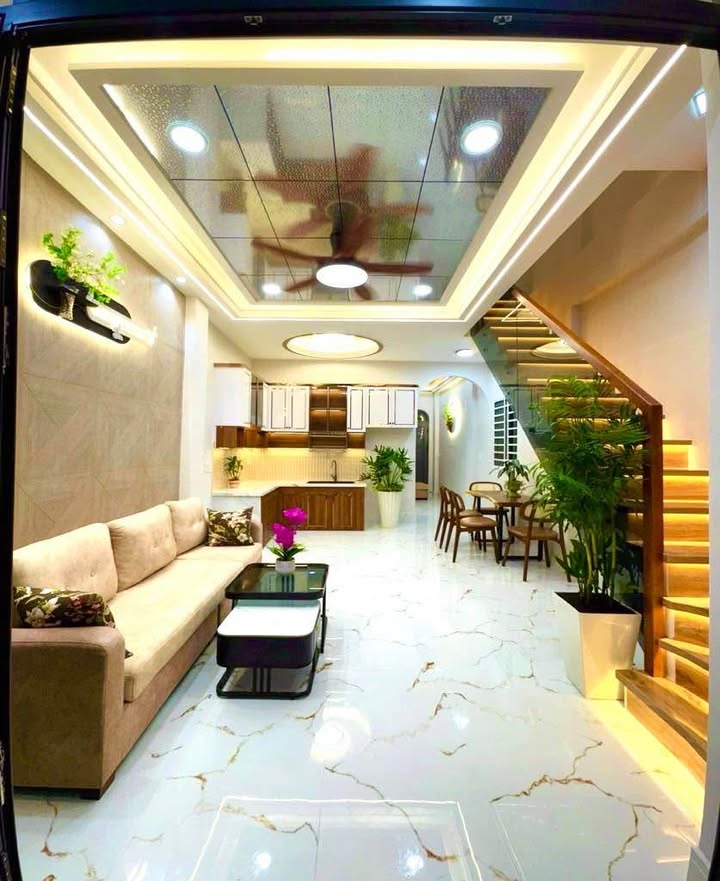 Nhà bán Hẻm 101 Tân Hoá Q.6 51m² giá 5 tỷ - Vị trí đắc địa, pháp lý rõ ràng!