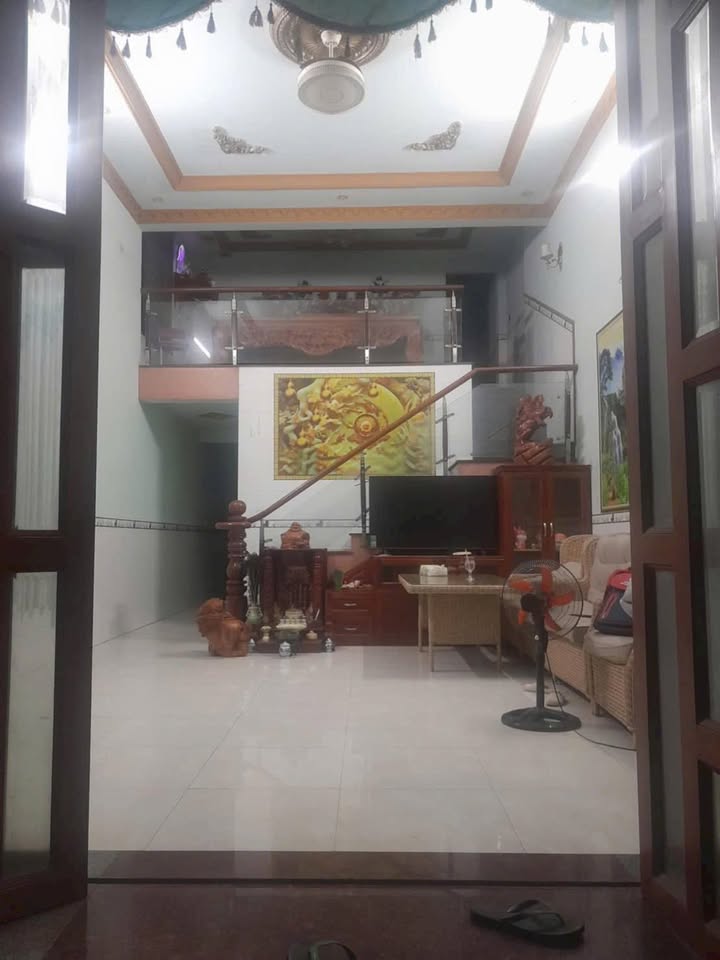 Nhà phố 1 trệt 1 lửng tại Biên Hòa 125m² giá 2.2 tỷ - Chính chủ bán gấp!