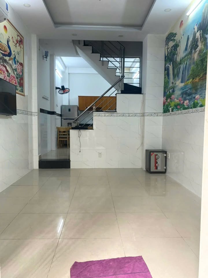 Nhà nguyên căn Gò Vấp 38m² giá 10.8 triệu - Full nội thất hiện đại