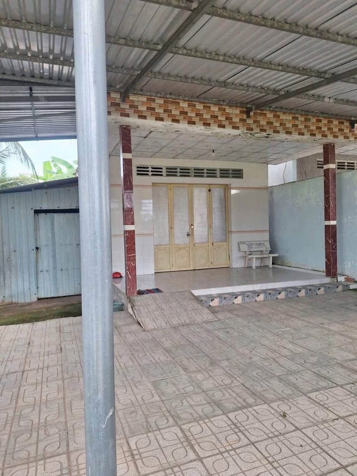 Đất thổ cư Long Thới, Chợ Lách 1331m² giá 1.5 tỷ - Nhà mới 90%