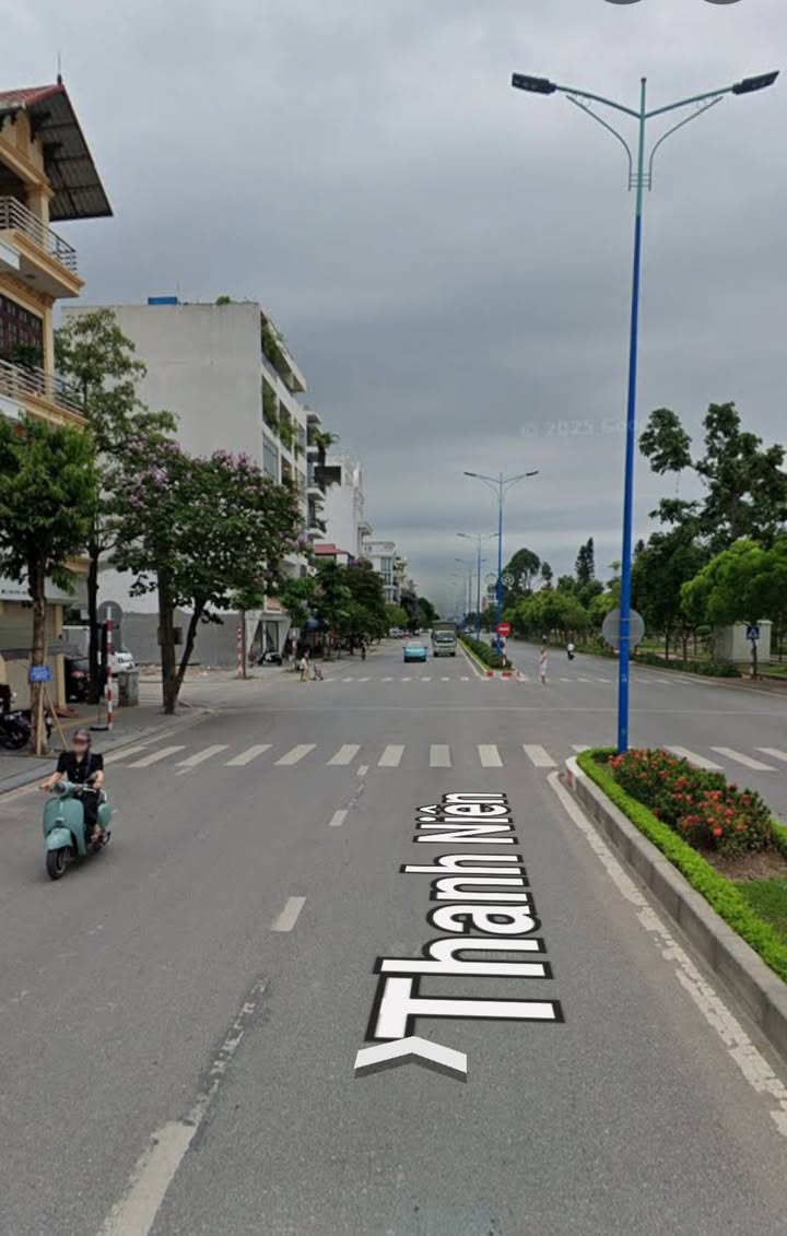 Bán nhà mặt phố Thanh Niên 70m² giá chỉ 10 tỷ - View Hồ Bạch Đằng tuyệt đẹp!