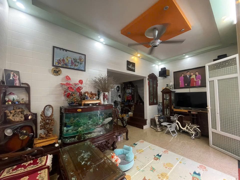 Nhà ngõ 185 Tôn Đức Thắng, Hải Phòng 62m² giá 2.95 tỷ - Nhà lô góc 2 mặt thoáng!