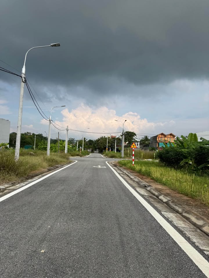 Biệt thự Tân Phát 200m² giá 6 tỷ - Cơ hội đầu tư sinh lời hiếm có!