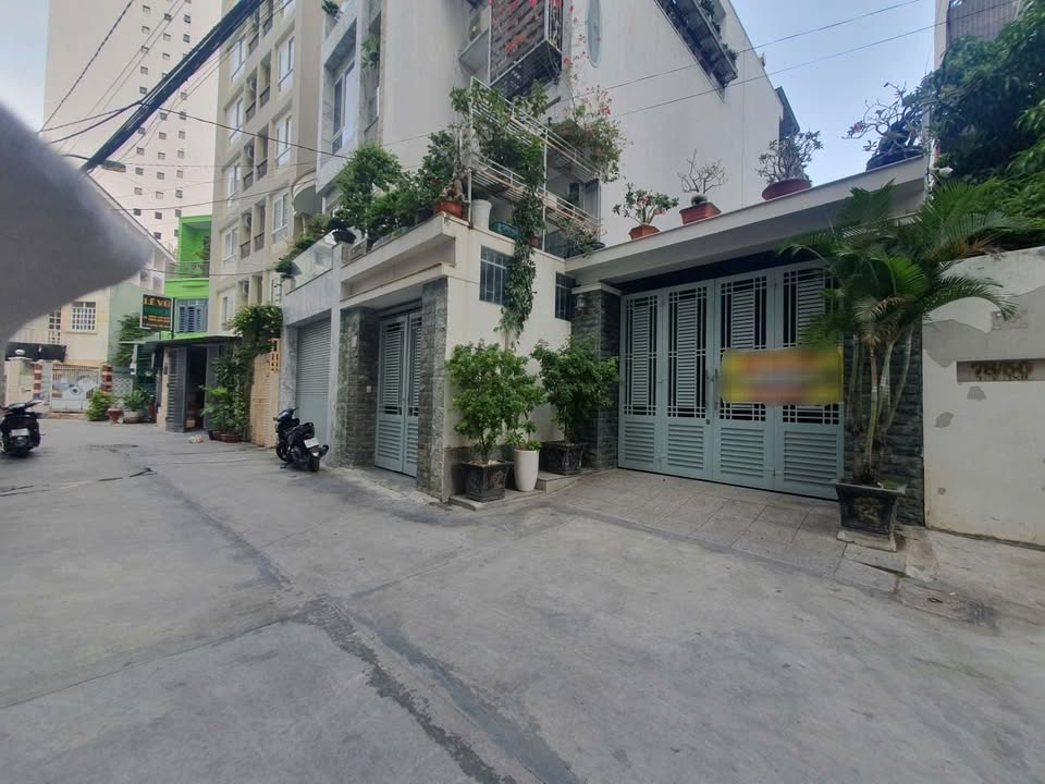 Nhà hẻm xe hơi Tuệ Tĩnh Nha Trang 105m² giá 11.5 tỷ - Đầu tư sinh lời!