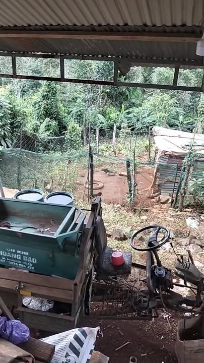 Đất nền Nâm N'Jang 750m² giá 1 tỷ - Sổ đỏ chính chủ, cách ủy ban 1km!