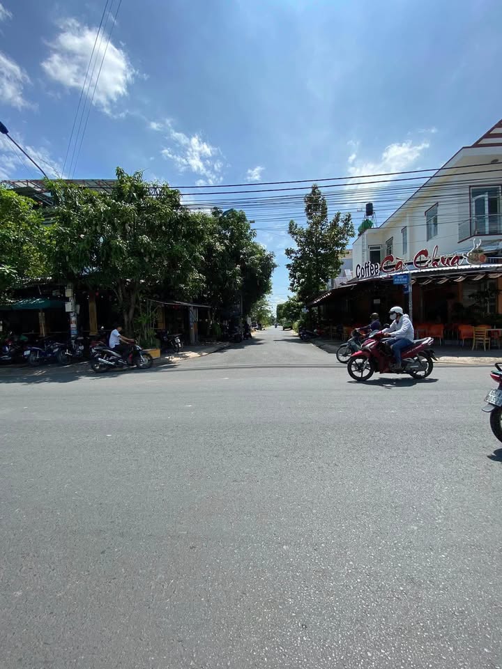 Nhà 1 Trệt 1 Lững 91m² Phường Vĩnh Quang Giá 2 Tỷ - An Ninh, Dân Cư Đông Đúc!