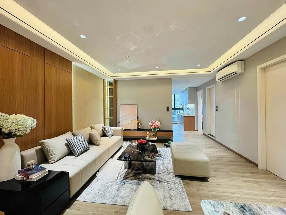 Căn hộ Intracom Trung Văn 96,5m² giá 6.95 tỷ - Sẵn sàng vào ở!