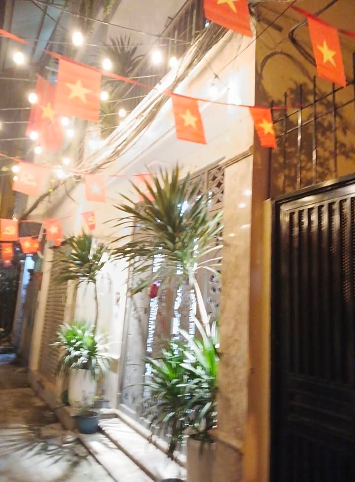 Nhà 5 tầng chính chủ tại Quỳnh Lôi, Hai Bà Trưng, Hà Nội - 33m², giá 7.4 tỷ