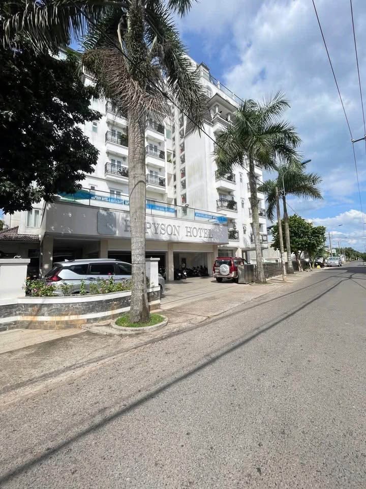 Nhà mặt tiền đường Nguyễn Chí Thanh Xuân Lộc 235.6m² giá 4.2 tỷ - Mặt tiền kinh doanh lý tưởng!