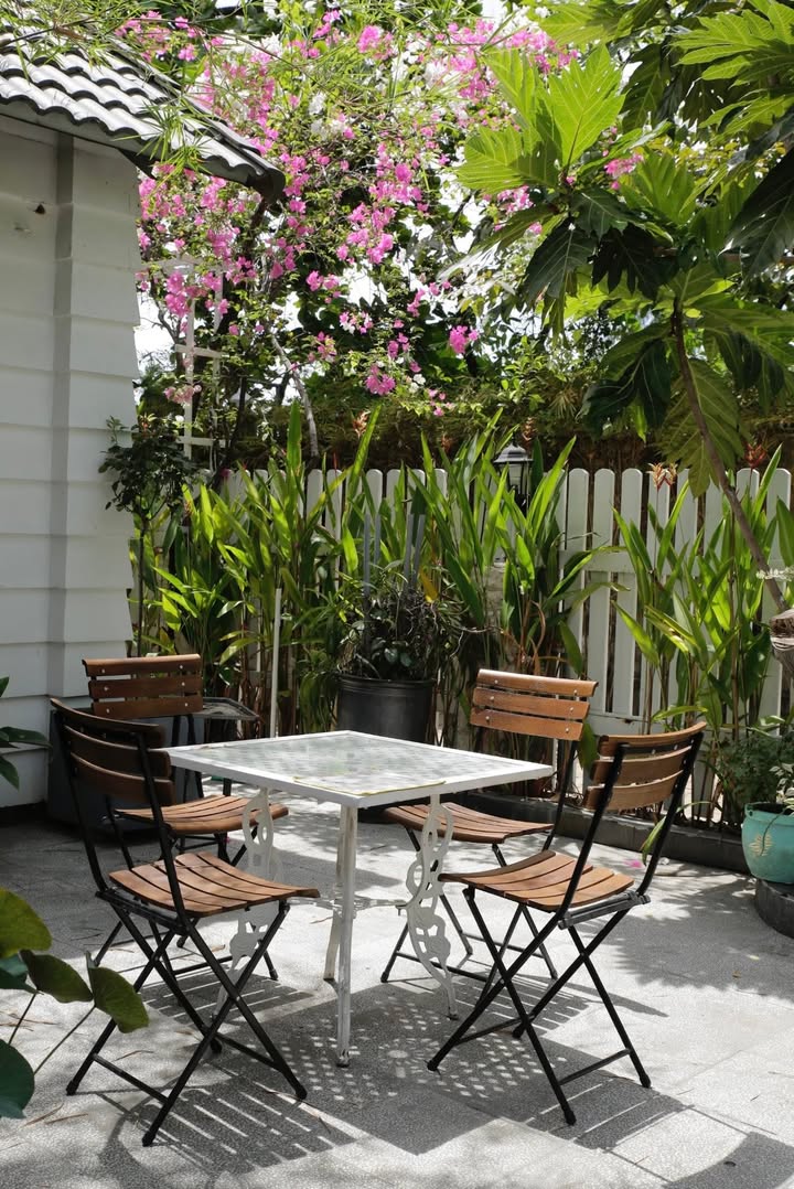 Cho thuê nguyên căn sân vườn Vintage tại Bình Quới, 312m² - Không gian lý tưởng cho văn phòng và cà phê!