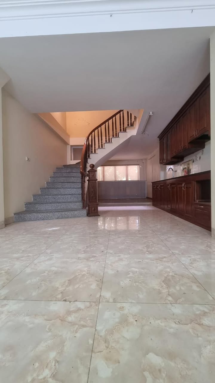 FrontHouse Phúc La 50m² giá 10 tỷ - Kinh doanh văn phòng siêu đẹp!