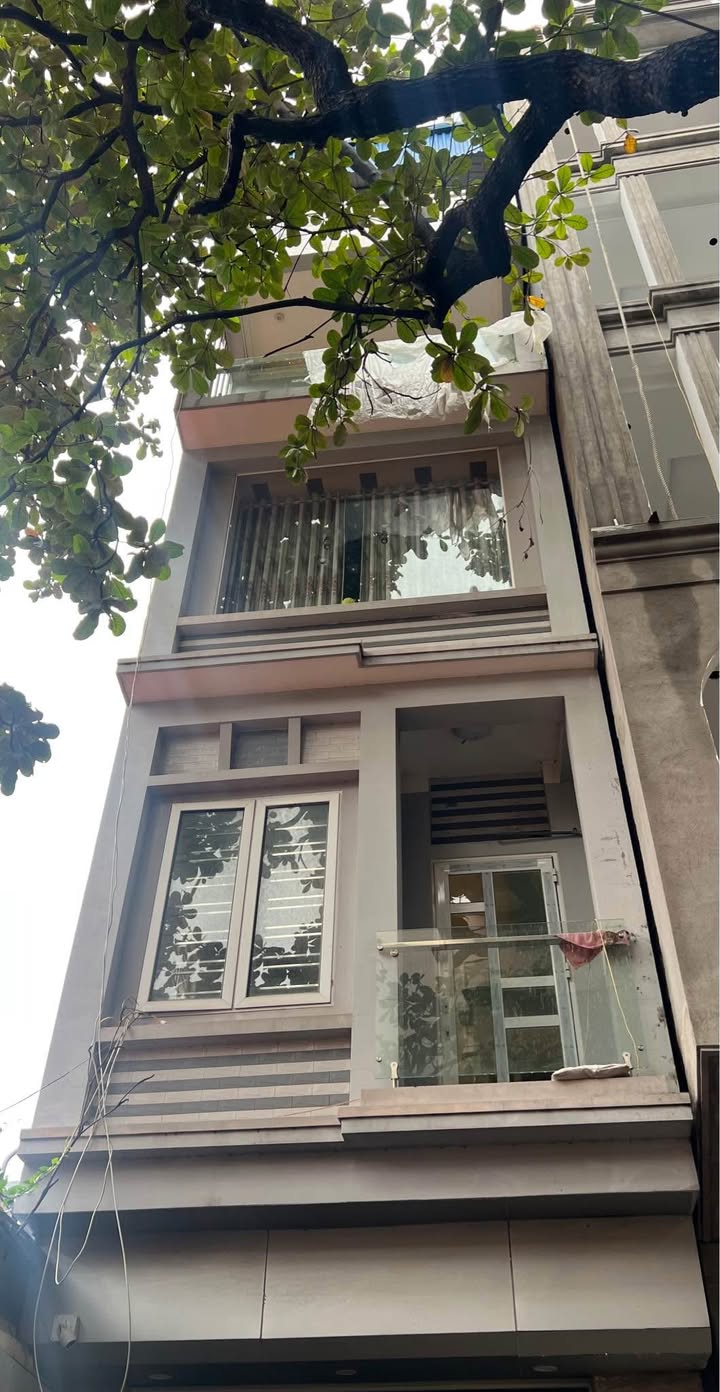 Nhà riêng đường Cát Dài - Cát Cụt 45m² giá 4.93 tỷ - Đầu tư sửa chữa hợp lý!