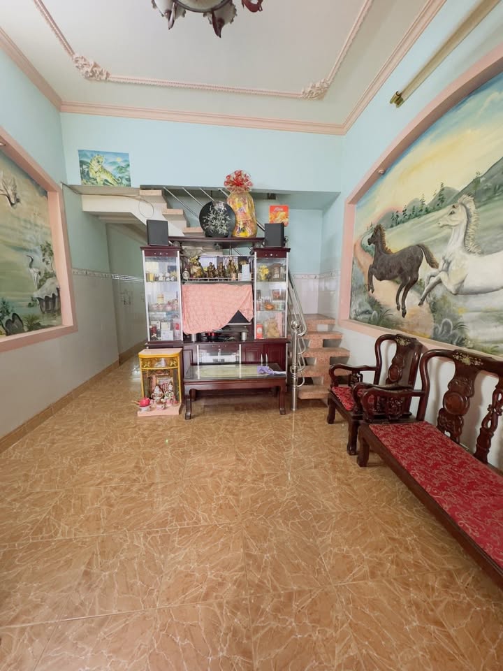 Nhà mặt tiền đường Đông Hưng Thuận 40, Quận 12, 82m² - Kinh doanh đa ngành nghề!