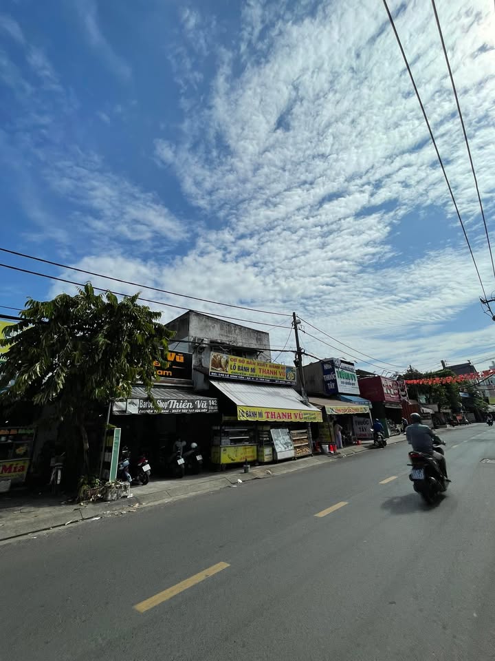 Nhà mặt tiền Lê Đình Cẩn, Bình Tân 116m² giá 11.2 tỷ - Kinh doanh đa ngành nghề