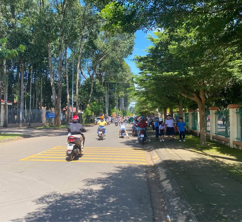 Đất nền Bình Lộc, Long Khánh 240m² giá 1.25 tỷ - Sổ riêng, 2 mặt tiền đẹp!