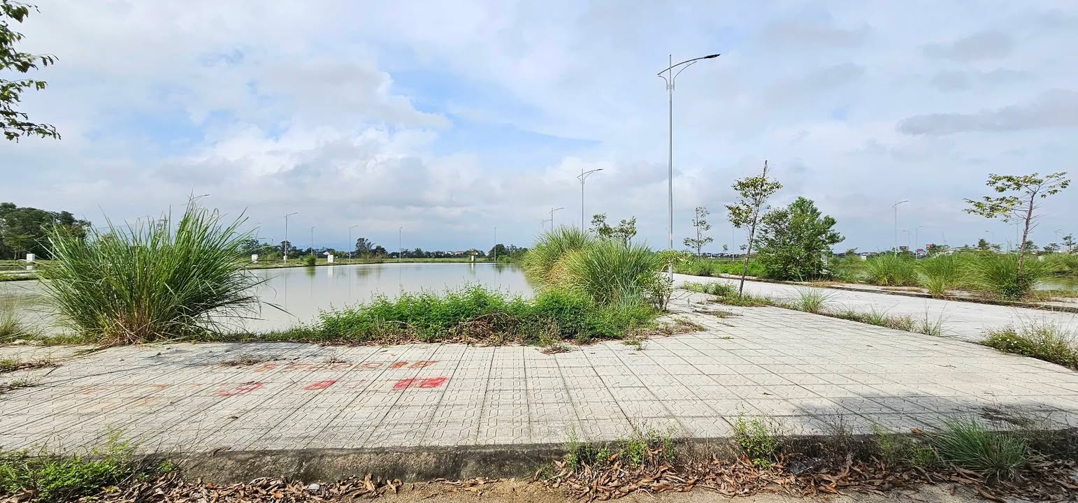 Đất nền lô góc 320m² Đông Khê - Thanh Hóa, giá chỉ 4.45 tỷ - Sổ đỏ chính chủ!