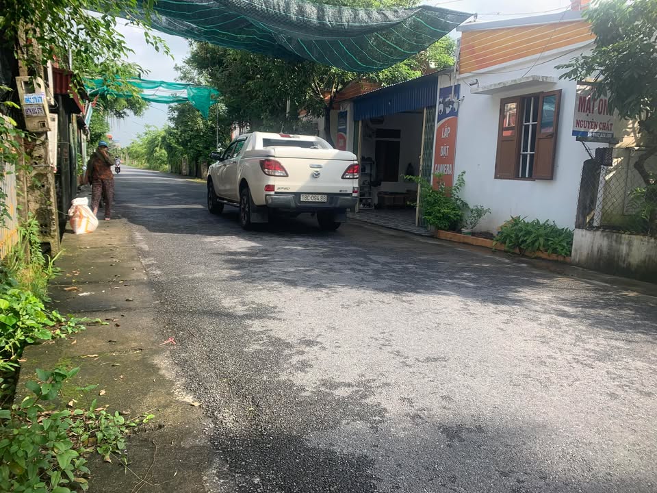 Đất nền Xuân Trường 150m² giá 1.9 tỷ - Vị trí đắc địa, kinh doanh thuận lợi!