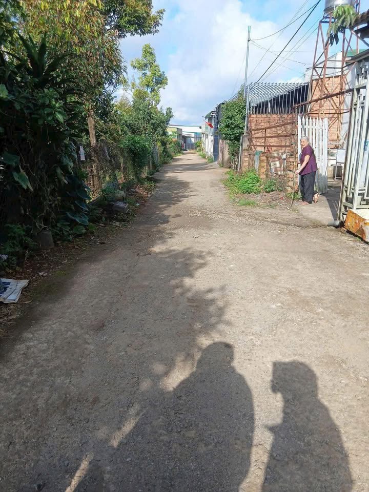 Dãy trọ Hùng Vương Bảo Lộc 232m² giá 2.5 tỷ - Kinh doanh sinh lời ngay!