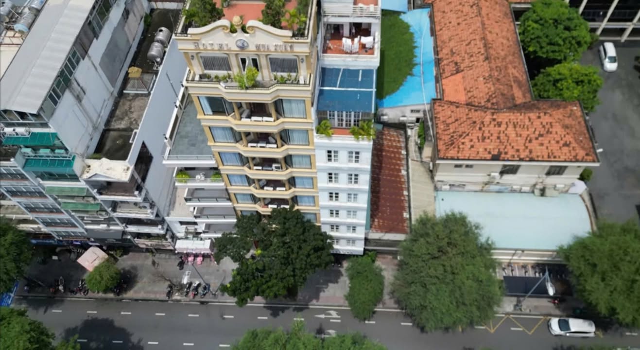 Building Lê Thánh Tôn Quận 1 giá thỏa thuận - Đầu tư sinh lời ổn định!