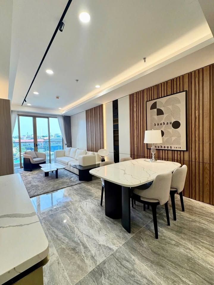 Căn hộ Cc Riverside 349 Vũ Tông Phan 83m² giá 7.8 tỷ - Full nội thất sang trọng!