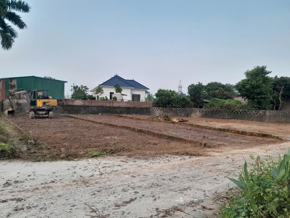 Đất nền Nhuận Trạch Lương Sơn 688m² - Sổ đỏ chính chủ, đầu tư sinh lời!