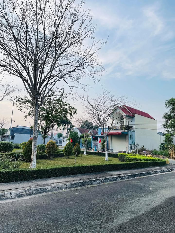 Đất nền Phước Vĩnh 100m² chỉ 950 triệu - Gần công viên, sổ đỏ chính chủ!