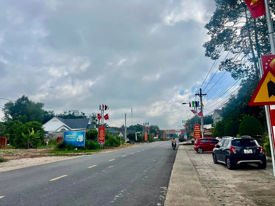 Đất nền Tân Hiệp, Phú Giáo 1700m² giá 3.8 tỷ - Đầu tư sinh lời tốt!