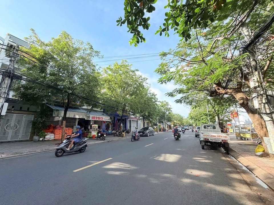 Nhà bán đường Xô Viết Nghệ Tĩnh, Vũng Tàu 90m² giá 15 tỷ - Gần biển, vị trí đắc địa!