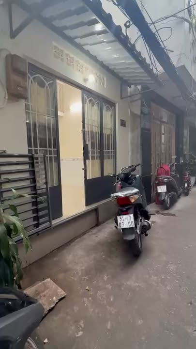 Nhà hẻm đường Hồ Thành Biên, quận 8 - Diện tích 22m², giá chỉ 2.38 tỷ - Cơ hội sở hữu nhà chính chủ!