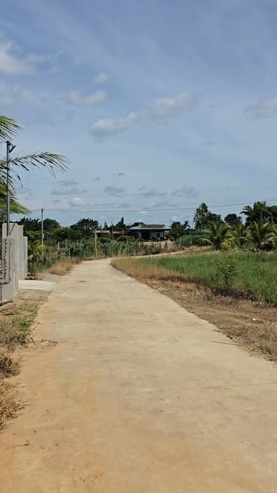 Đất nền Ea Knốp, Đắk Lắk 809m² giá 600 triệu - 3 mặt đường bê tông, thương lượng chính chủ!