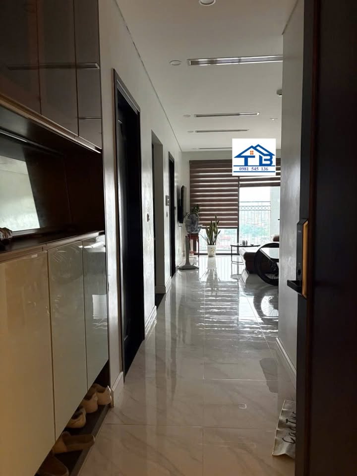 Căn hộ D.El Dorado Tân Hoàng Minh Tây Hồ 76m² giá 9.5 tỷ - Nội thất đầy đủ, thiện chí bán!