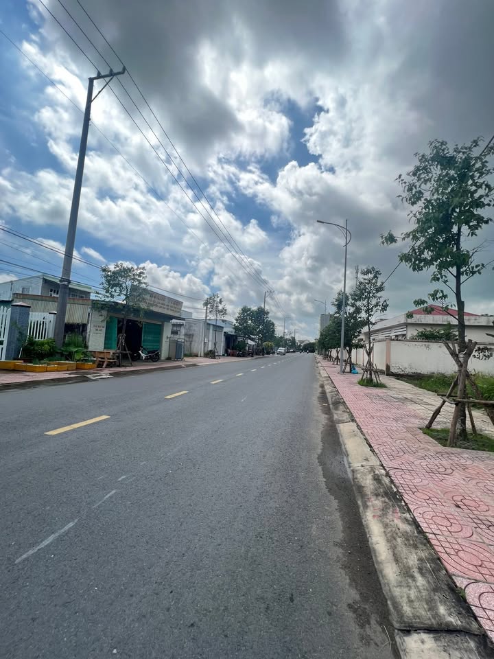 Đất nền mặt tiền đường nhựa Phường Long Thuận 90m² giá 1.48 tỷ - Sổ hồng chính chủ!