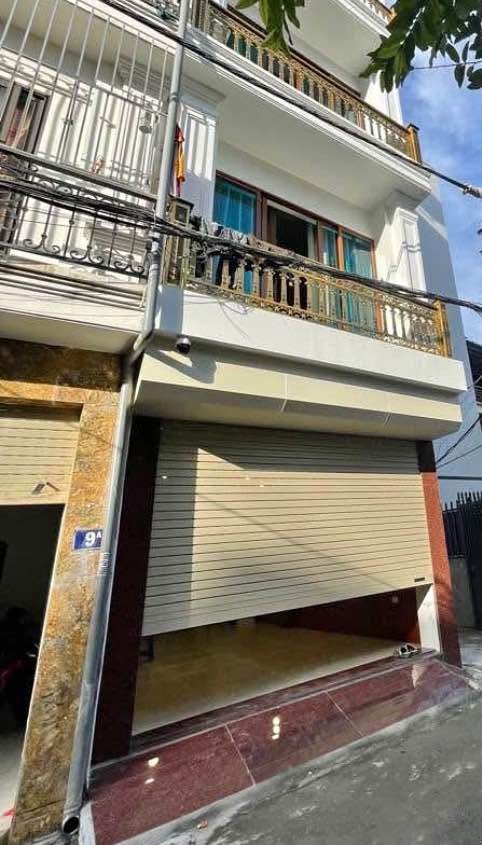 Nhà mới 6 tầng Võ Chí Công, Tây Hồ 40m² giá gần 10 tỷ - Gần Hồ Tây thơ mộng!