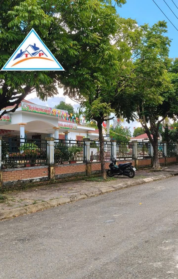 Đất 2 mặt tiền đường Nguyễn Hiền 150m² giá 950 triệu - Cơ hội đầu tư tuyệt vời!