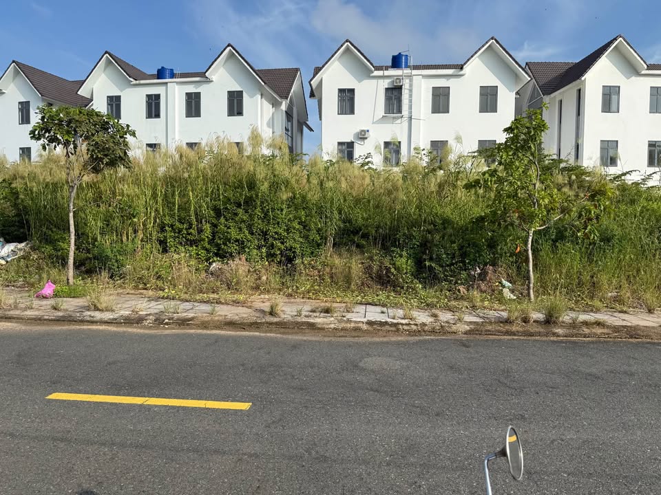 Đất nền biệt thự tự xây khu đô thị Tây Bắc Rạch Giá 18563m² giá 2.6 tỷ - Cơ hội đầu tư hấp dẫn!