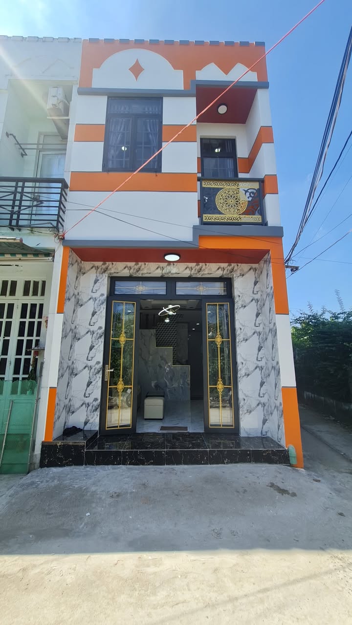 Nhà phố Tân Kim, Cần Giuộc 41m² giá 1.65 tỷ - Sổ hồng riêng, 2 mặt tiền!