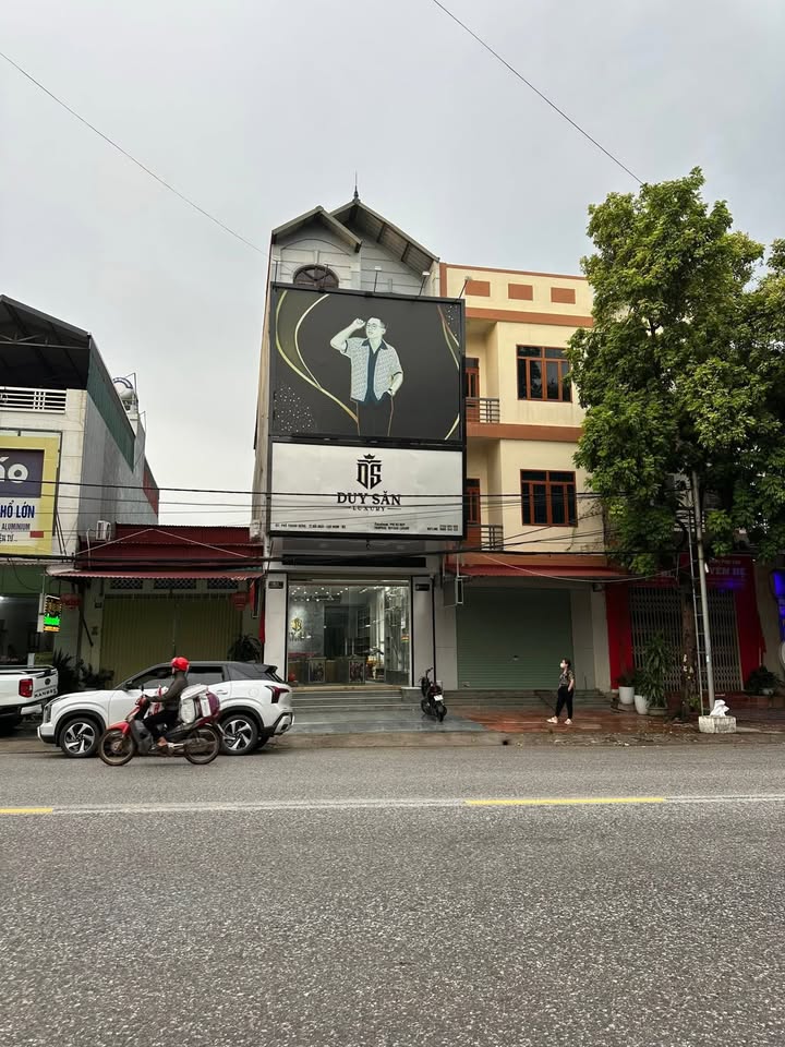 Nhà 3 tầng mặt đường chính Thanh Hưng, 70m² - Giá tốt thương lượng!