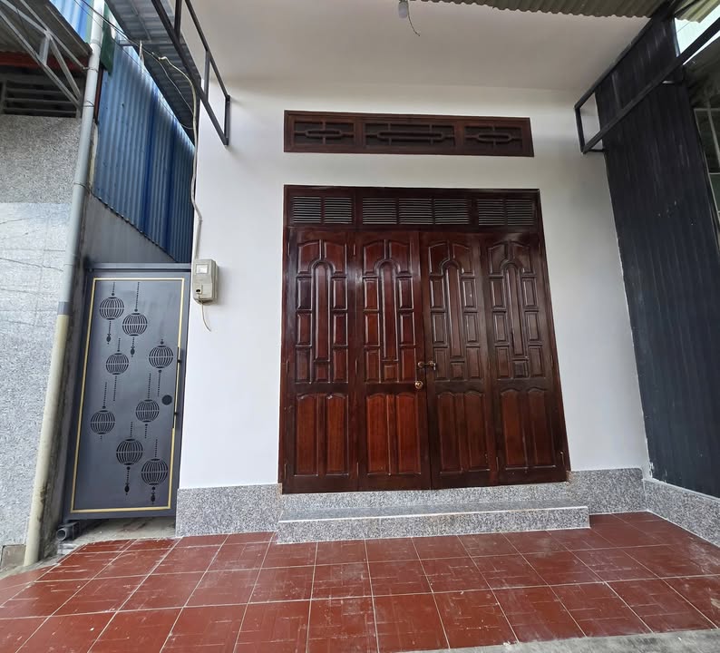 Nhà riêng phố Lý Thái Tổ, Pleiku 88m² giá 1.79 tỷ - Tiện ích đầy đủ, chính chủ!