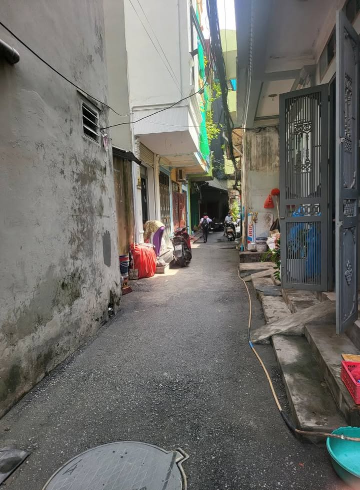 Nhà phố 3 tầng tại Lê Công Thanh, Phủ Lý 25.4m² giá 1.9 tỷ - Để lại full nội thất!