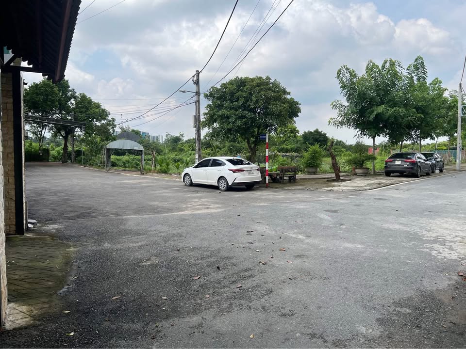 Nhà 3 Tầng Đa Tốn Gia Lâm 112m² giá 8.5 tỷ - Ô Tô Tránh Nhau, Ngõ Thông